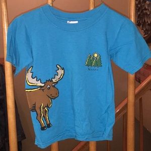 Kids Maine T-Shirt, Size S with cute side detail
